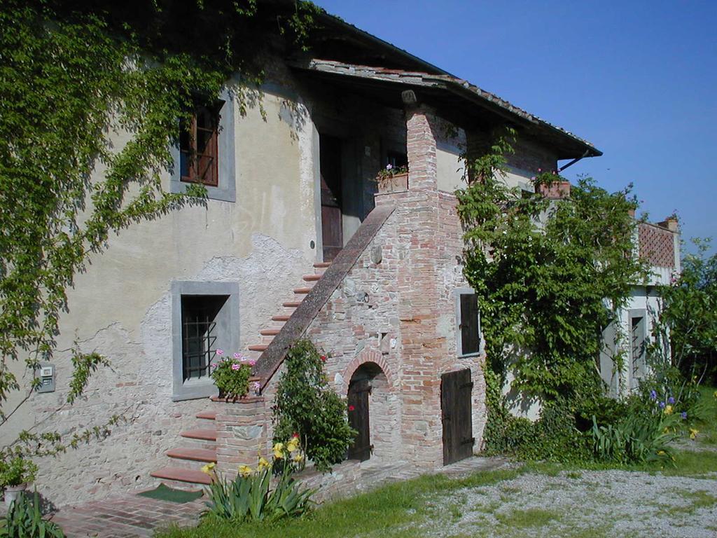 Agriturismo Poggio Ai Grilli Гамбасси-Терме Номер фото